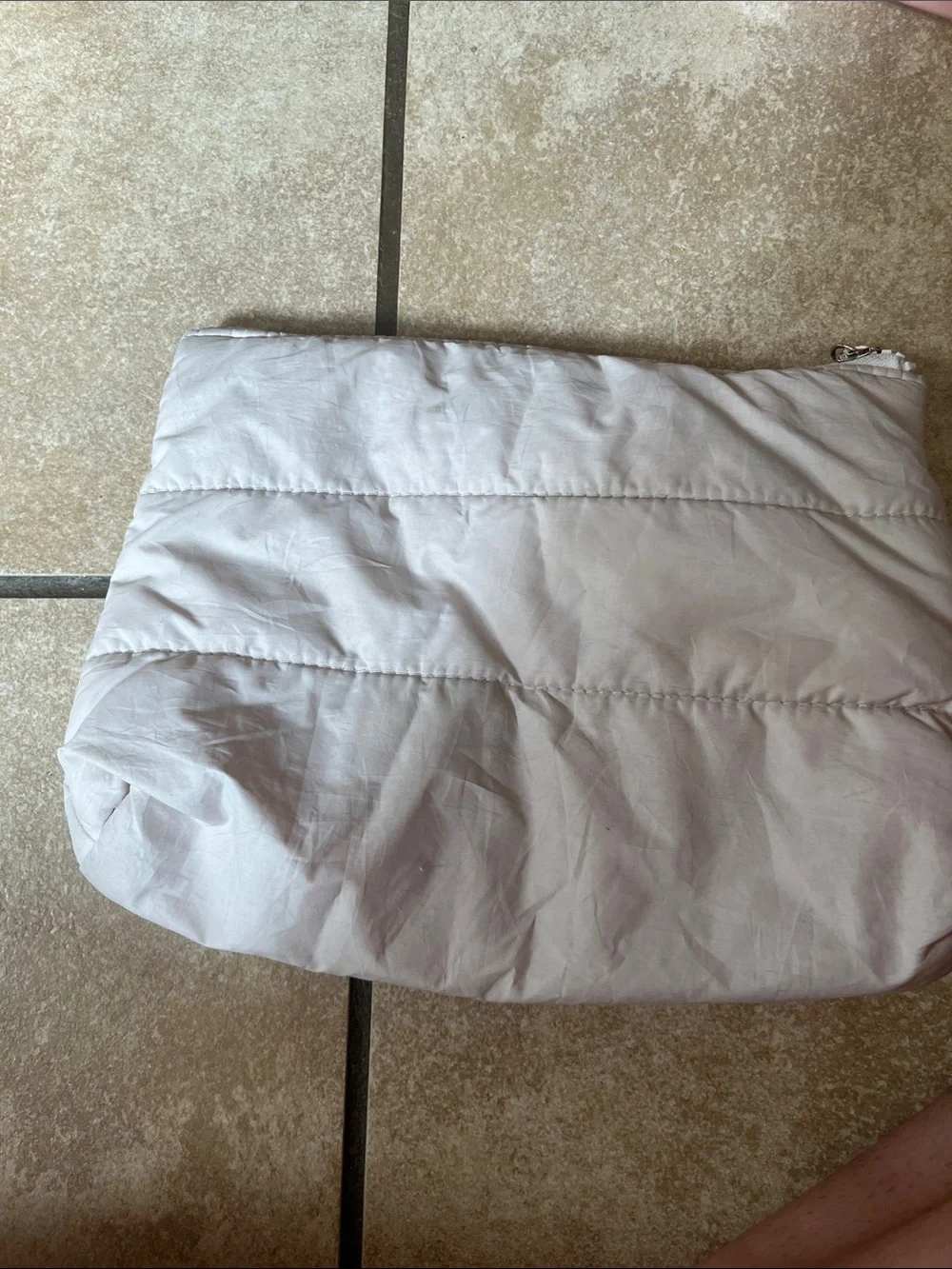 PLEASE READ BEFORE PURCHASING.Rare Beauty Quilted Pale White Cosmetic Pouch
